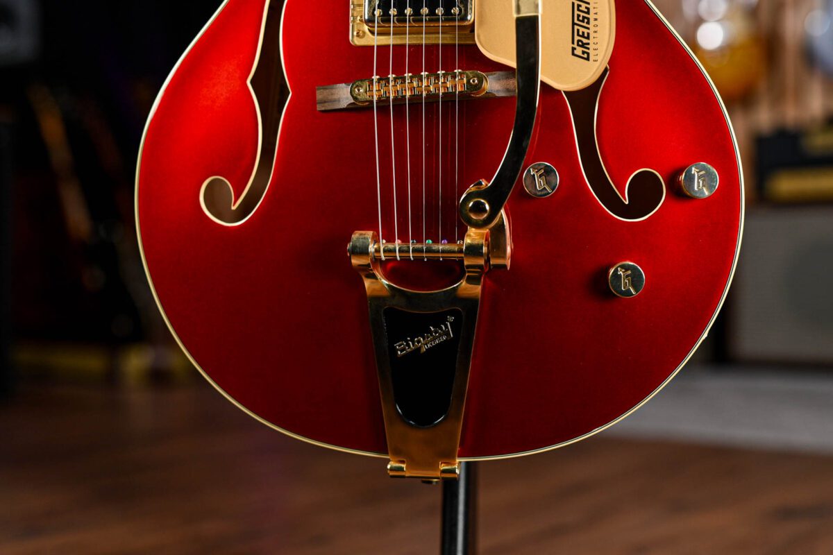 Gretsch G5420T Bigsby Candy Apple Red - Image 3