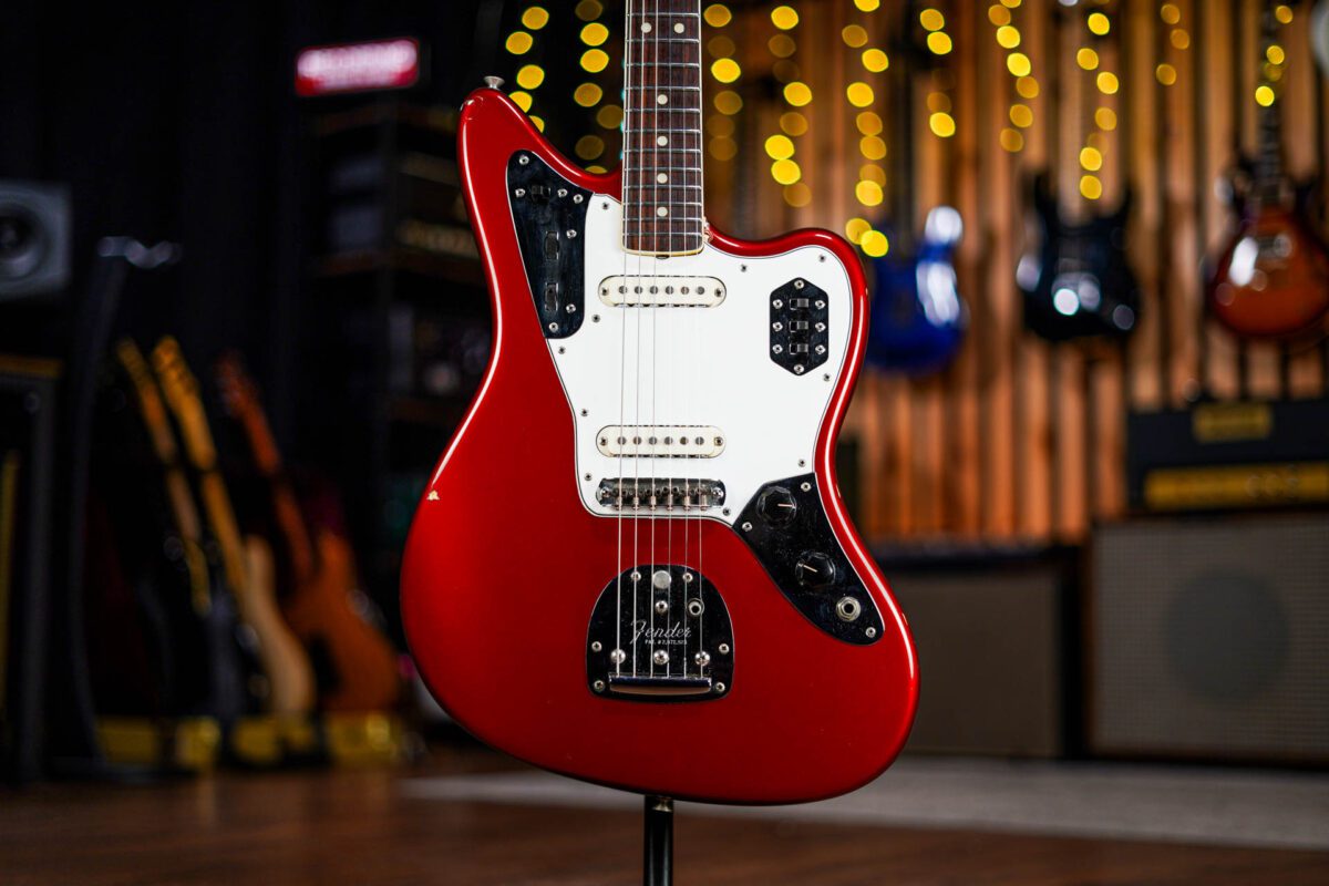 Fender 1966 Jaguar in Candy Apple Red - Image 5