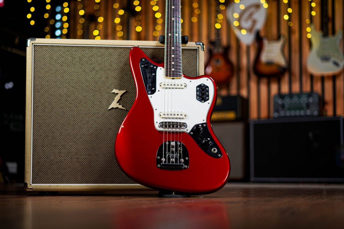 Fender 1966 Jaguar in Candy Apple Red