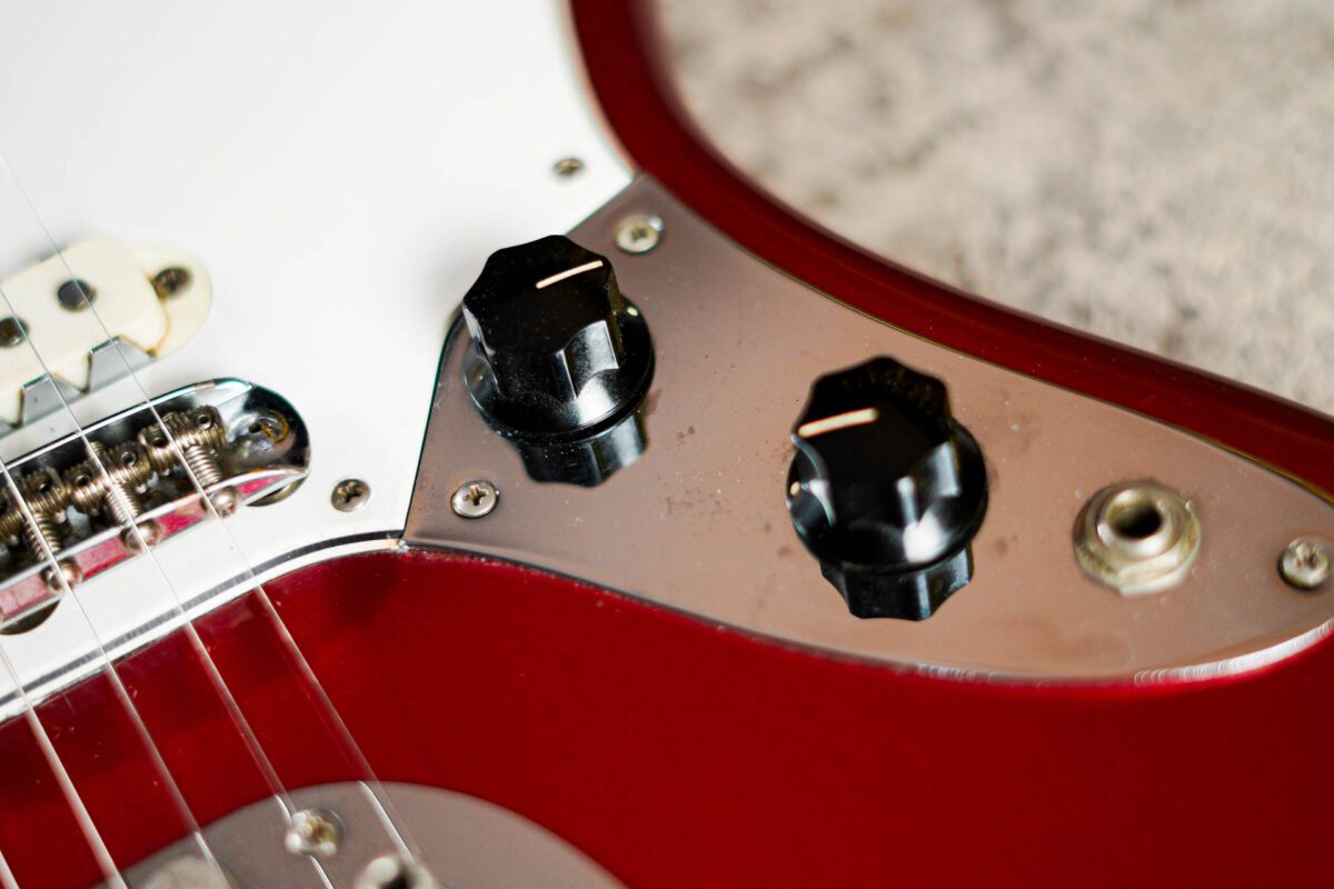 Fender 1966 Jaguar in Candy Apple Red - Image 14