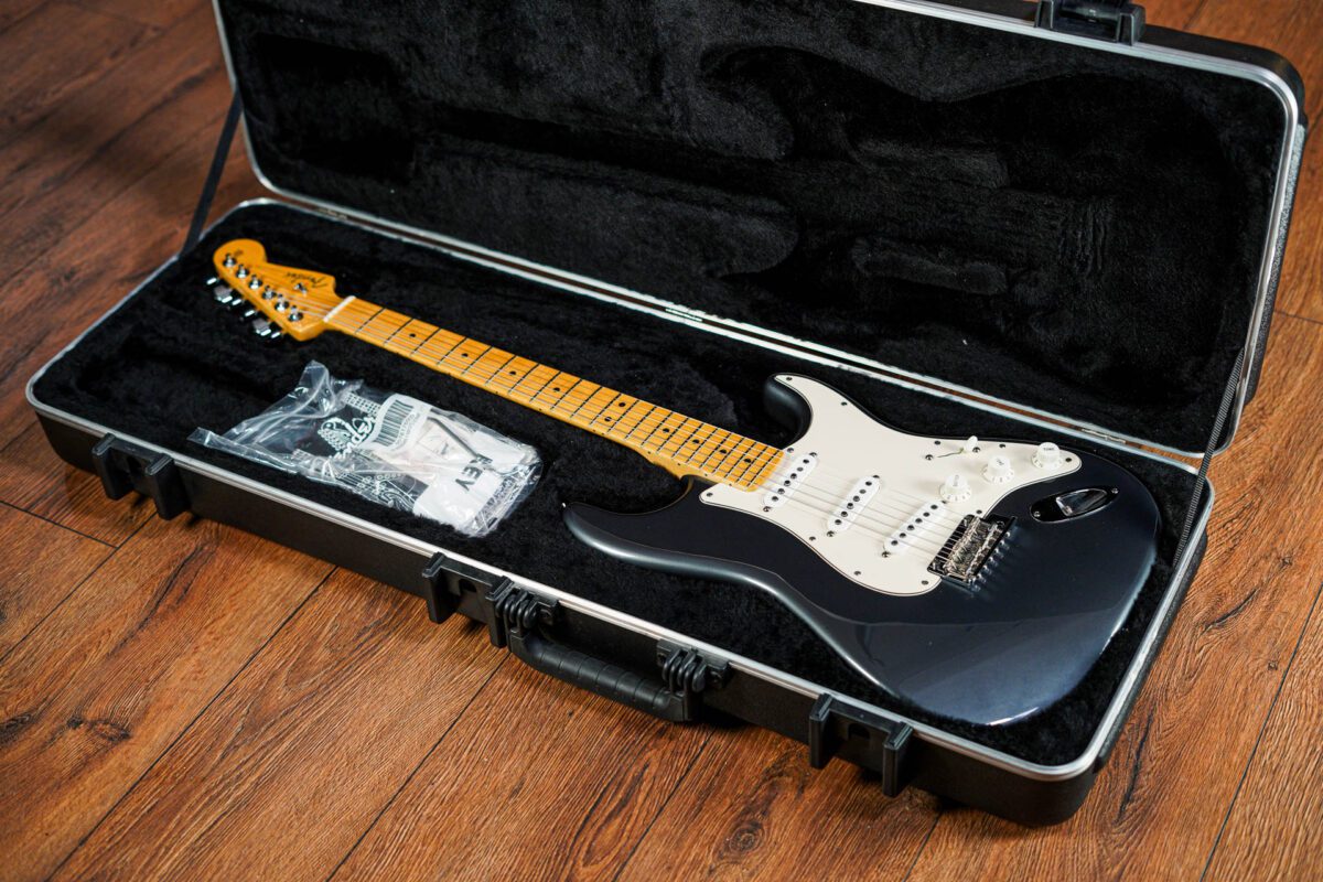 Fender American Standard Stratocaster in Charcoal Frost Metallic - Image 9