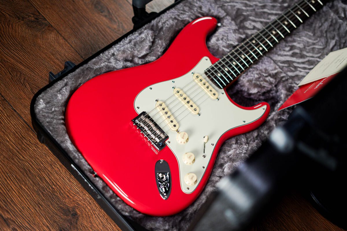 Fender FSR American Professional II Stratocaster in Fiesta Red with roasted maple neck - Image 3