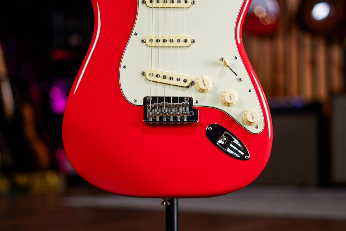 Fender FSR American Professional II Stratocaster in Fiesta Red with roasted maple neck - Image 4