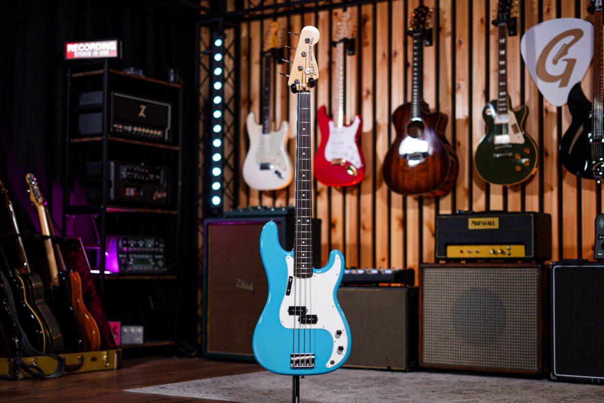 Fender MIJ International Color Precision Bass in Maui Blue - Image 2