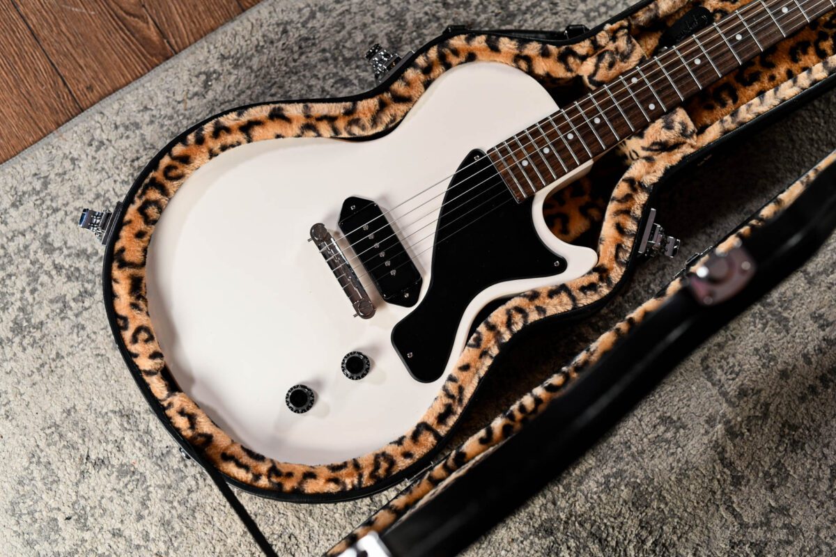 Epiphone Billie Joe Armstrong Les Paul Junior in Classic White - Image 2