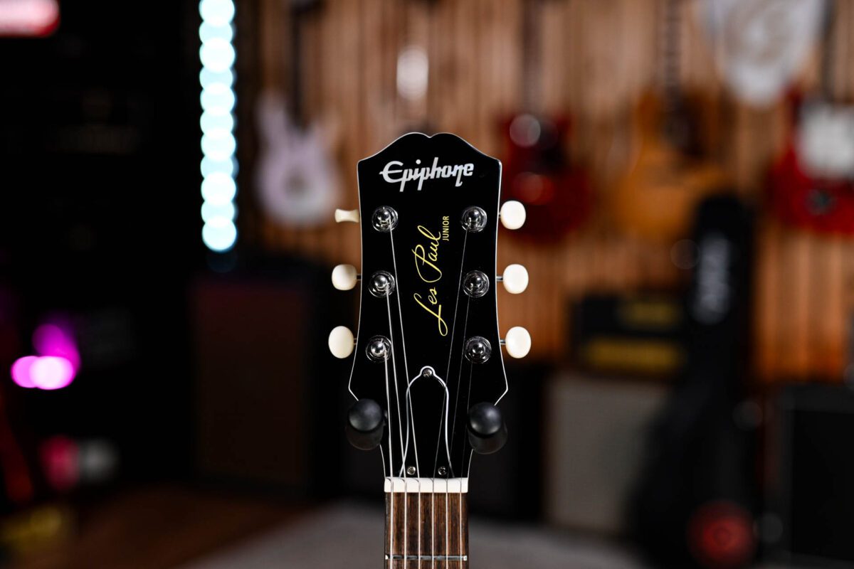Epiphone Billie Joe Armstrong Les Paul Junior in Classic White - Image 7