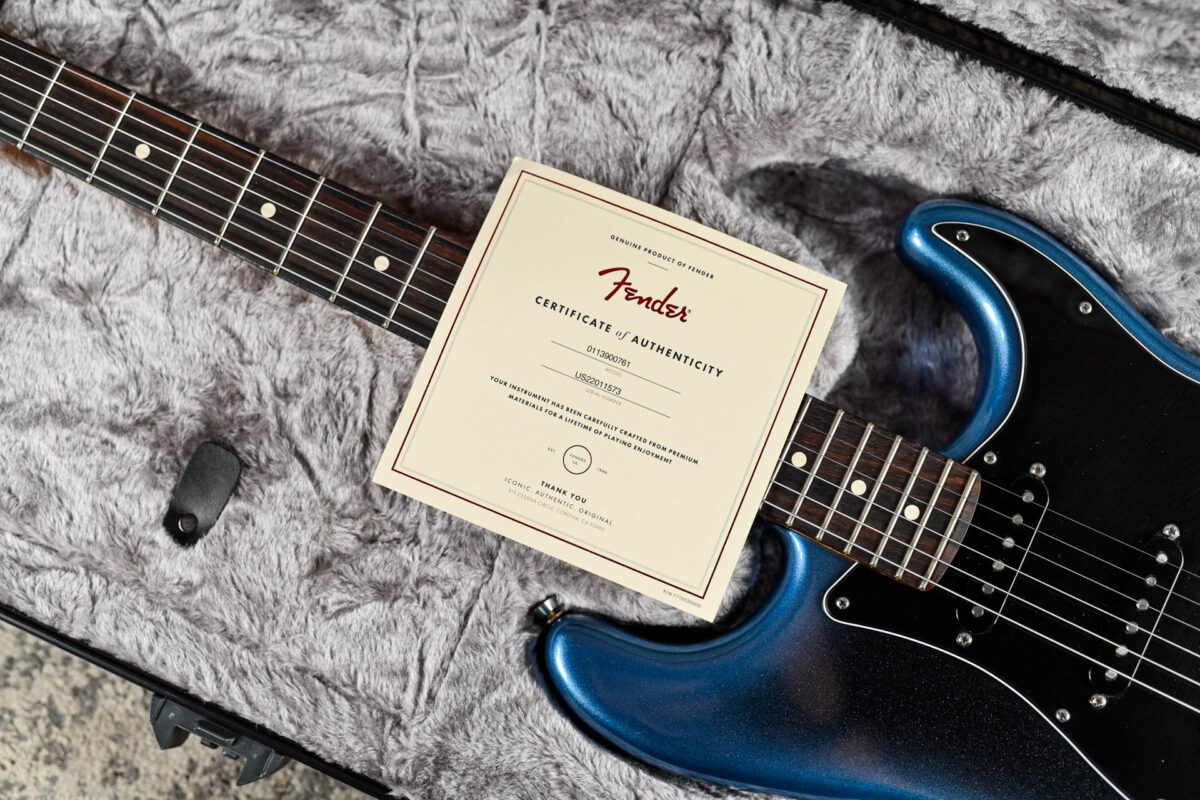 Fender American Professional II Stratocaster in Dark Night - Image 3