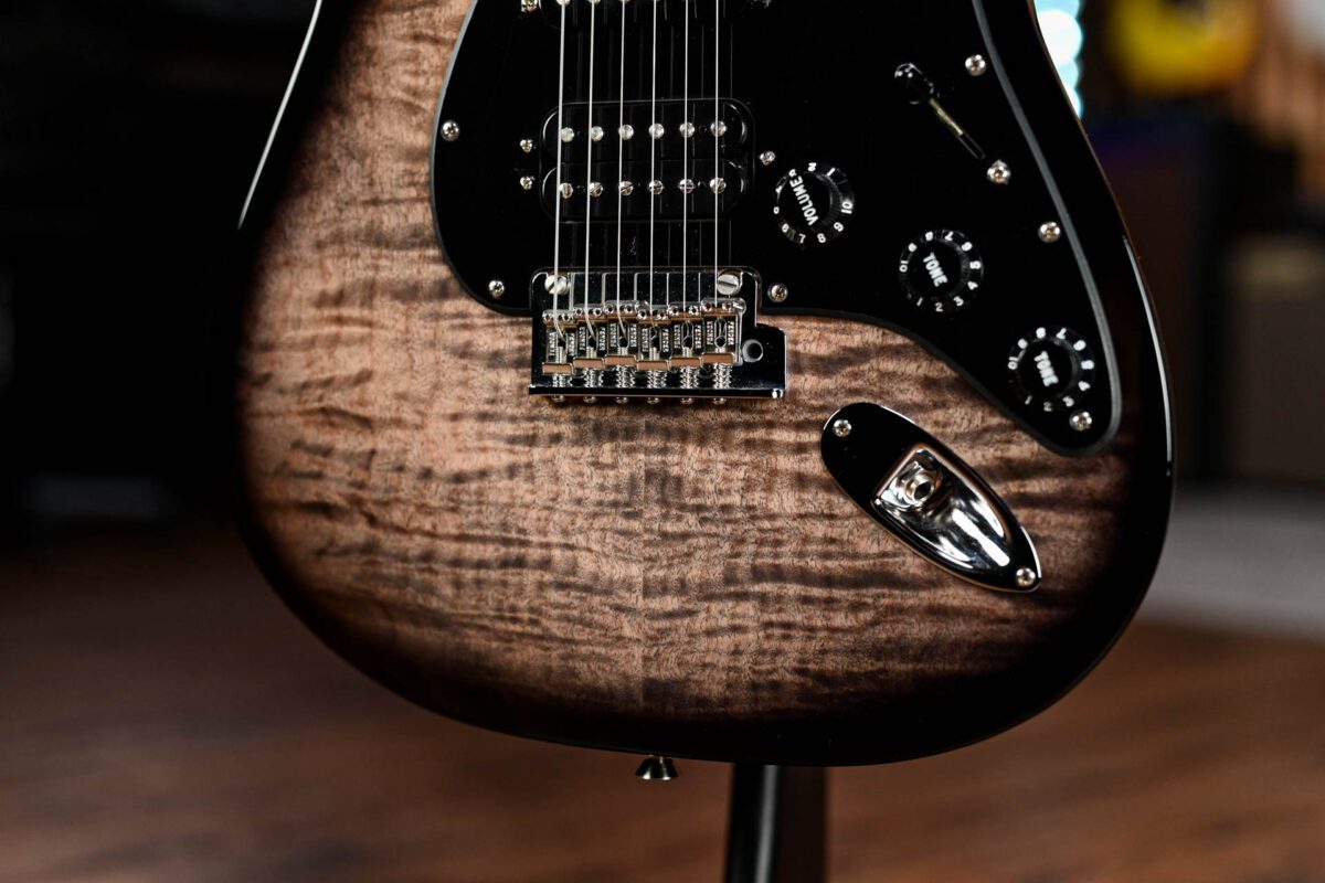 Fender American QMT Stratocaster Pale Moon in Transparent Black - Image 5