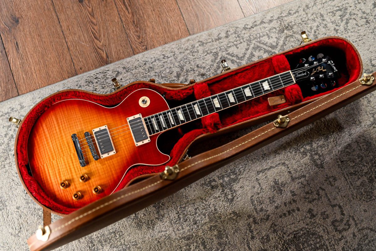 Gibson Les Paul Standard T in Heritage Cherry Sunburst - Image 2