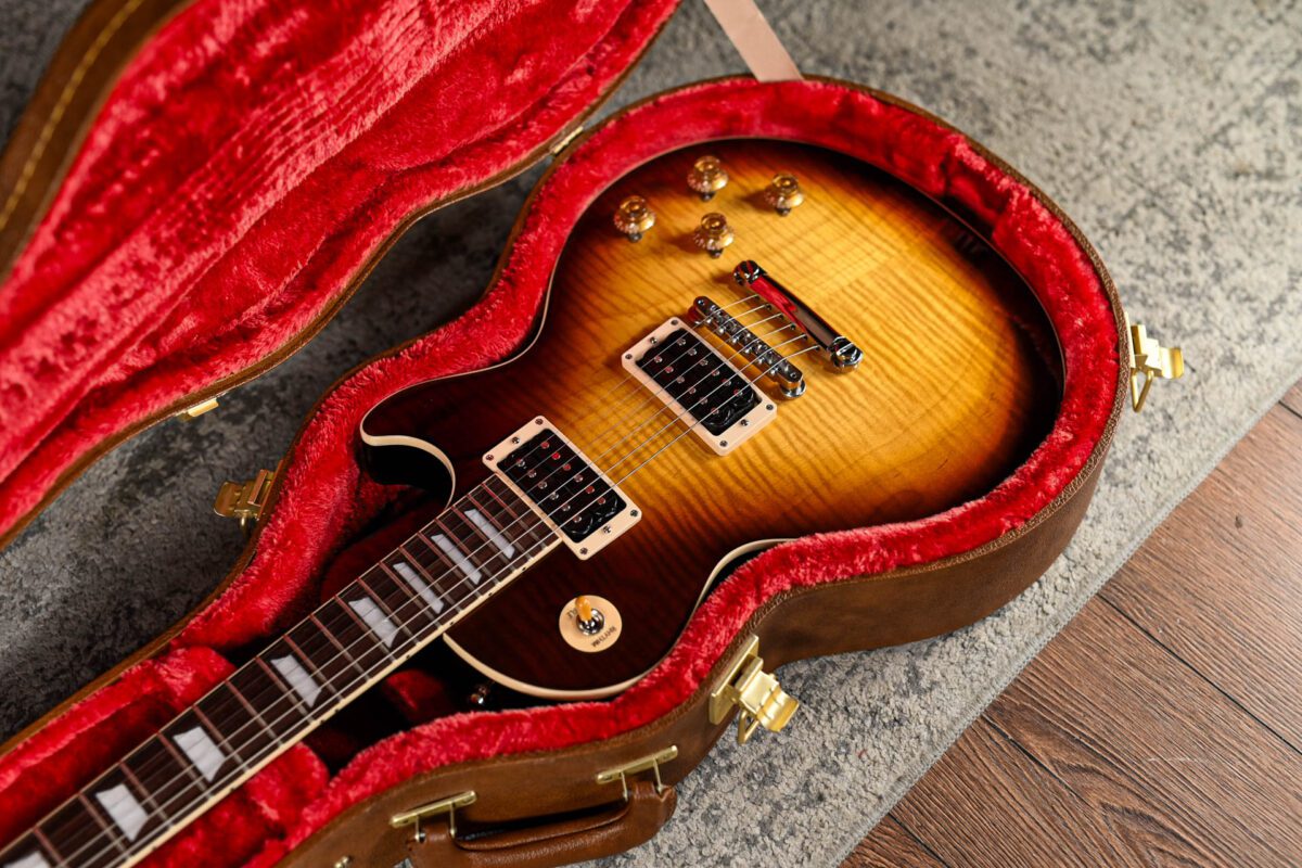 Gibson USA Slash Les Paul Standard in November Burst - Image 2