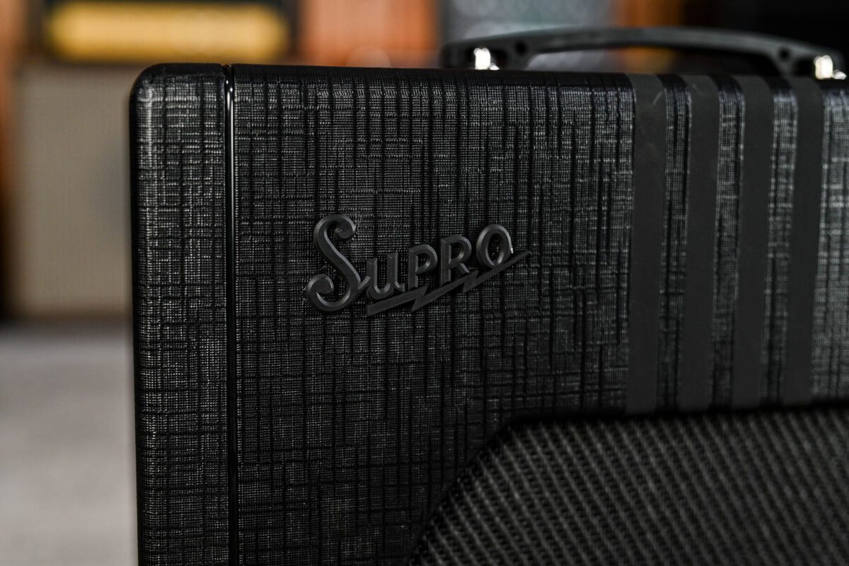 Supro Delta King 12 15 Watt 1x12 w/ Reverb Combo Black and Black - Image 3