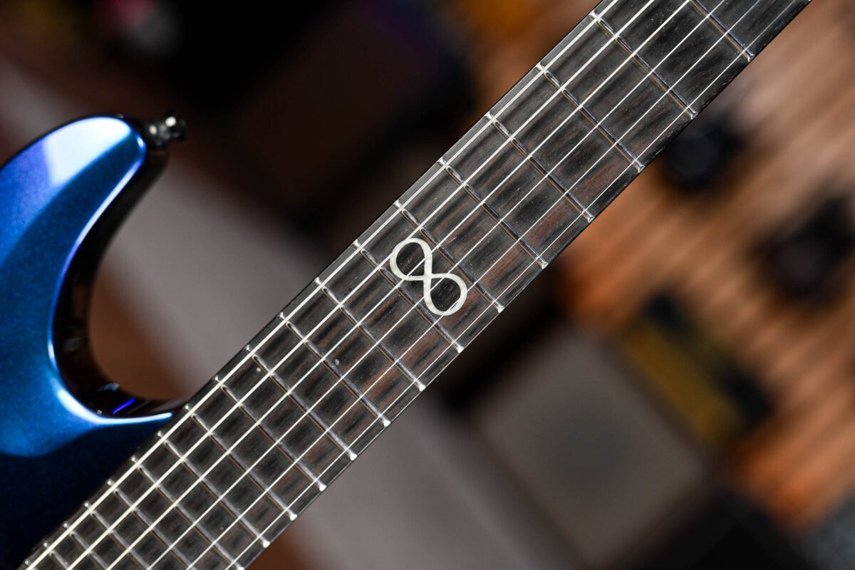 Chapman ML1 Pro Modern Morpheus in Purple Flip Gloss - Image 3