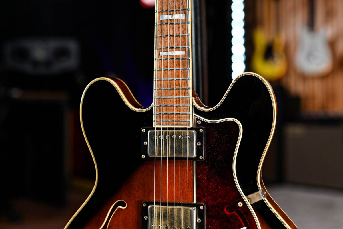 Epiphone Sheraton II in Vintage Sunburst - Image 4