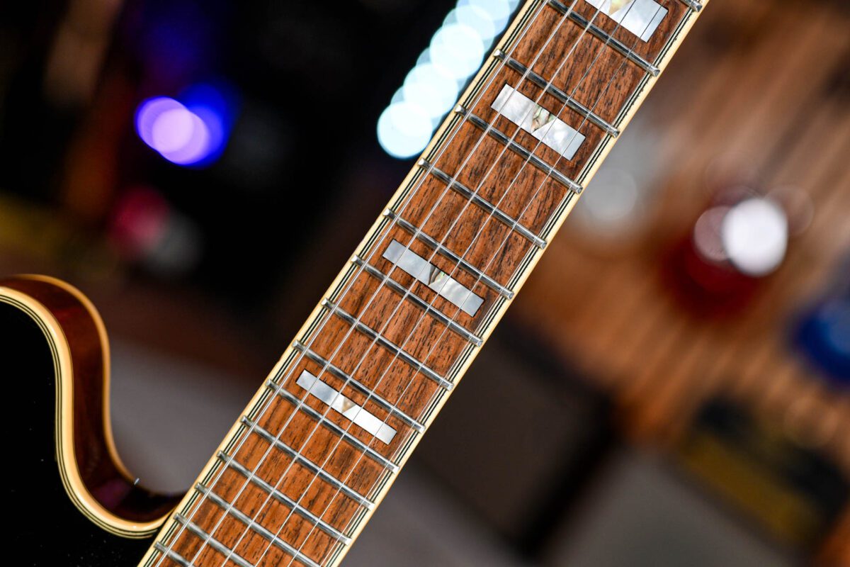 Epiphone Sheraton II in Vintage Sunburst - Image 5