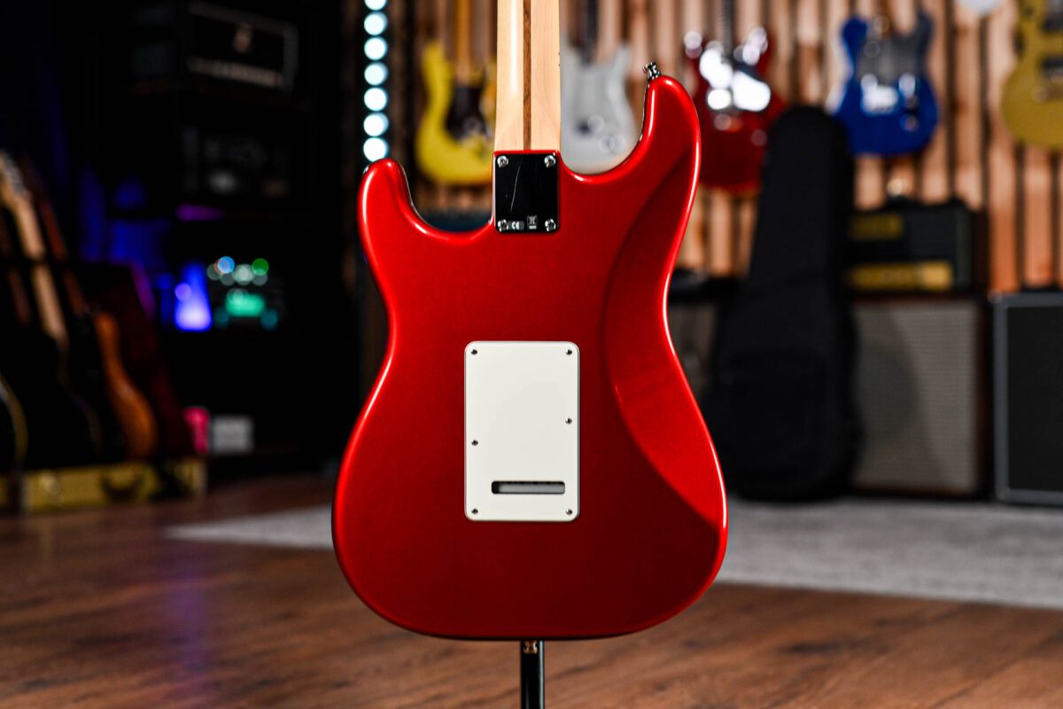 Fender American Special Stratocaster in Candy Apple Red - Image 8