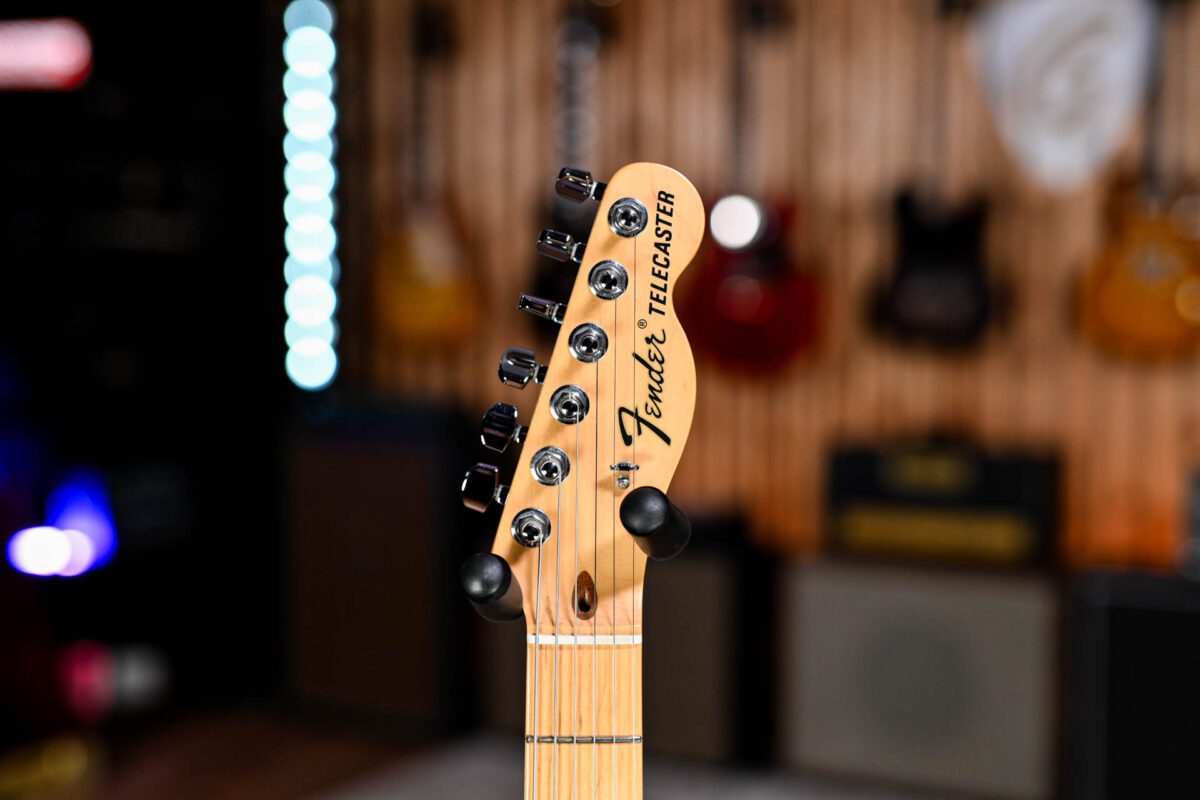 Fender American Special Telecaster in 3 Tone Sunburst - Image 6