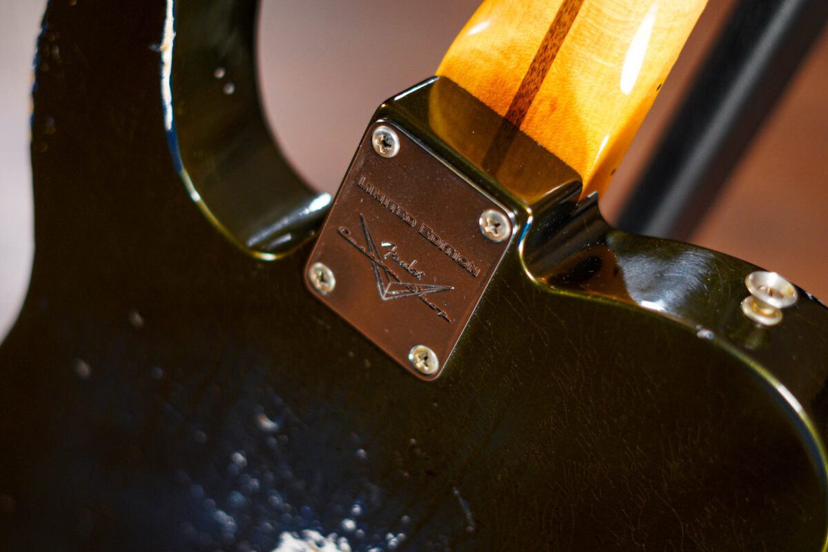 Fender Custom Shop Limited Edition ‘53 Telecaster Heavy Relic in Irish Pub Green - Image 6