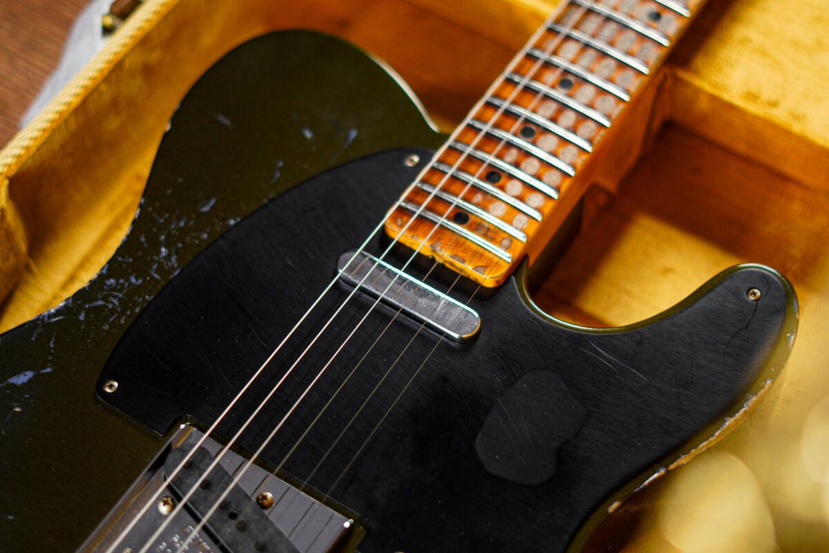 Fender Custom Shop Limited Edition ‘53 Telecaster Heavy Relic in Irish Pub Green - Image 9