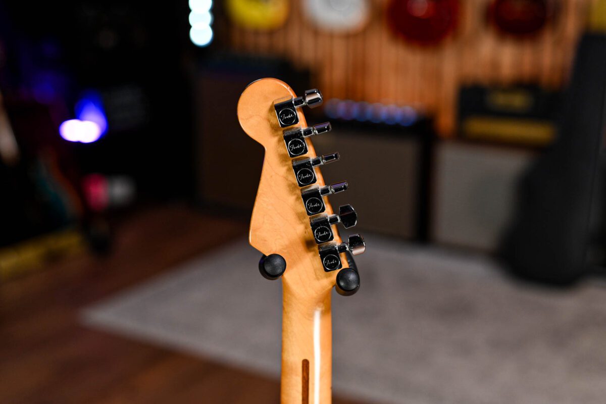 Fender Deluxe Roadhouse Stratocaster in Arctic White - Image 8