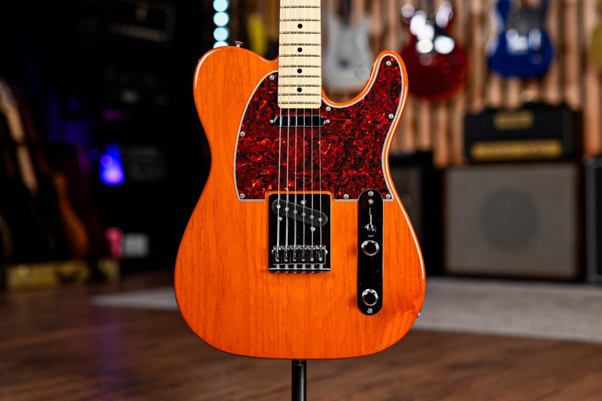 Fender FSR Player Telecaster in Aged Natural
