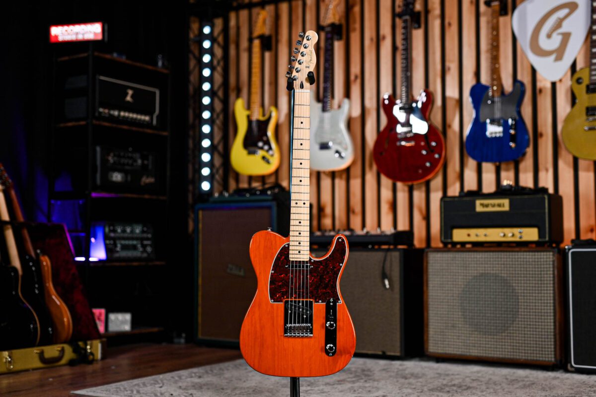 Fender FSR Player Telecaster in Aged Natural - Image 2