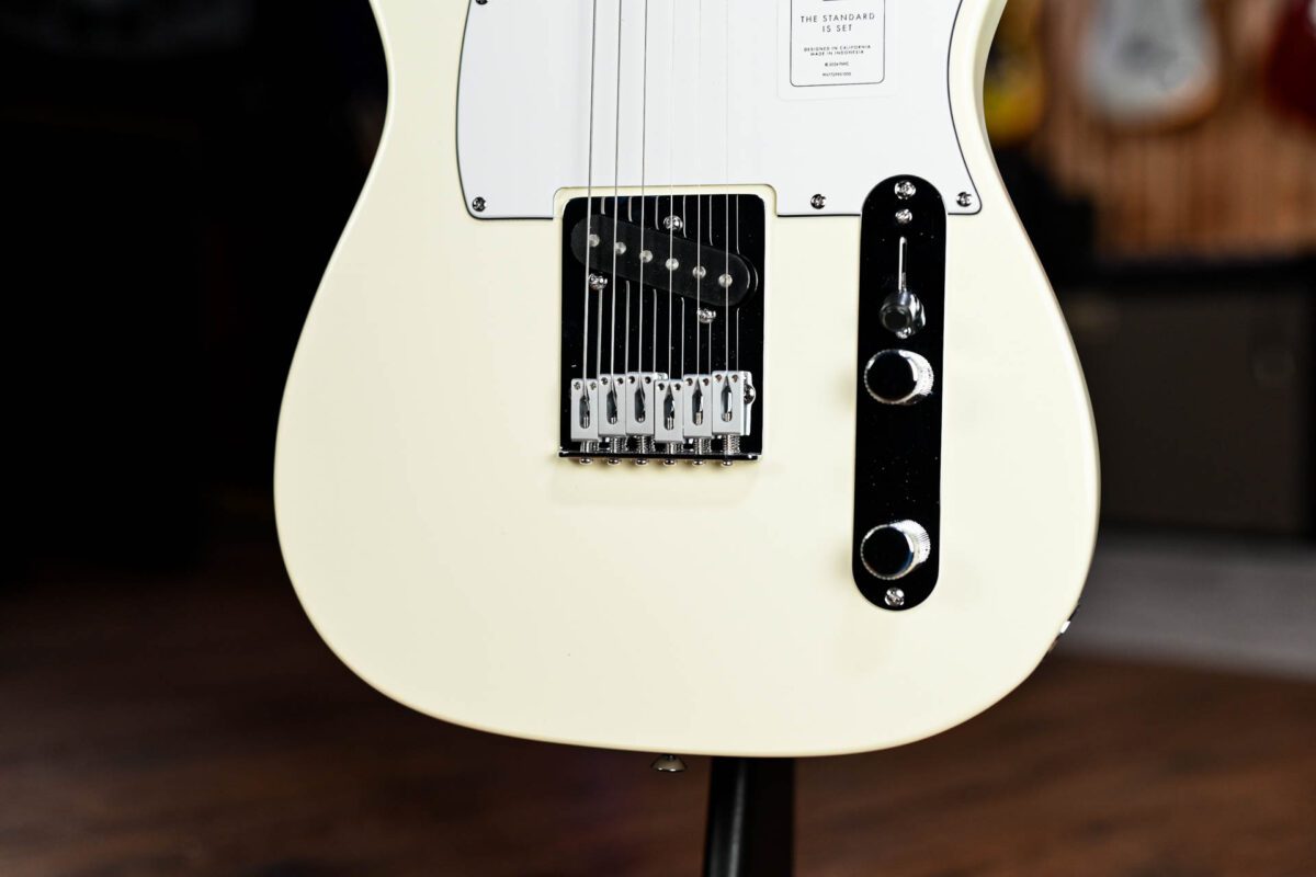 Fender Standard Telecaster in Olympic White - Image 3