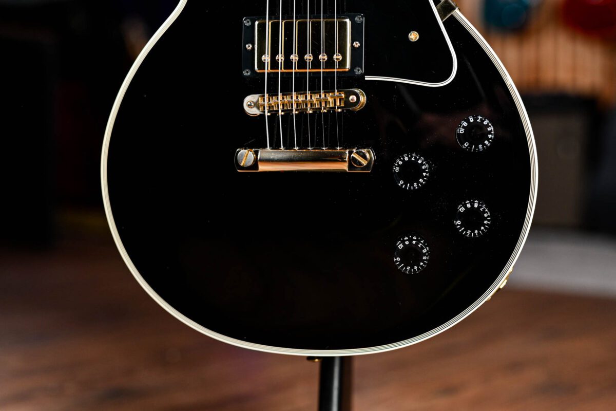 Gibson Les Paul Custom in Ebony - Image 4