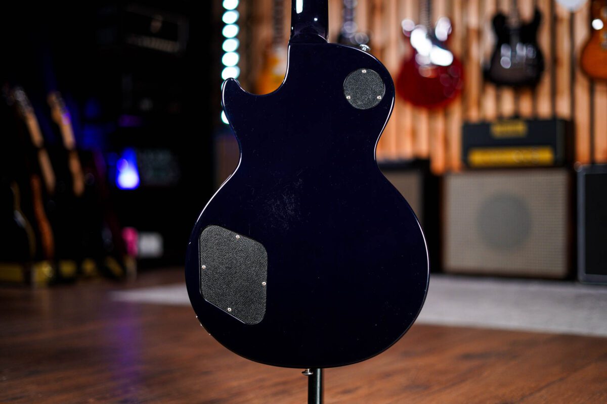 Gibson Les Paul Standard in Blueberry Burst - Image 9