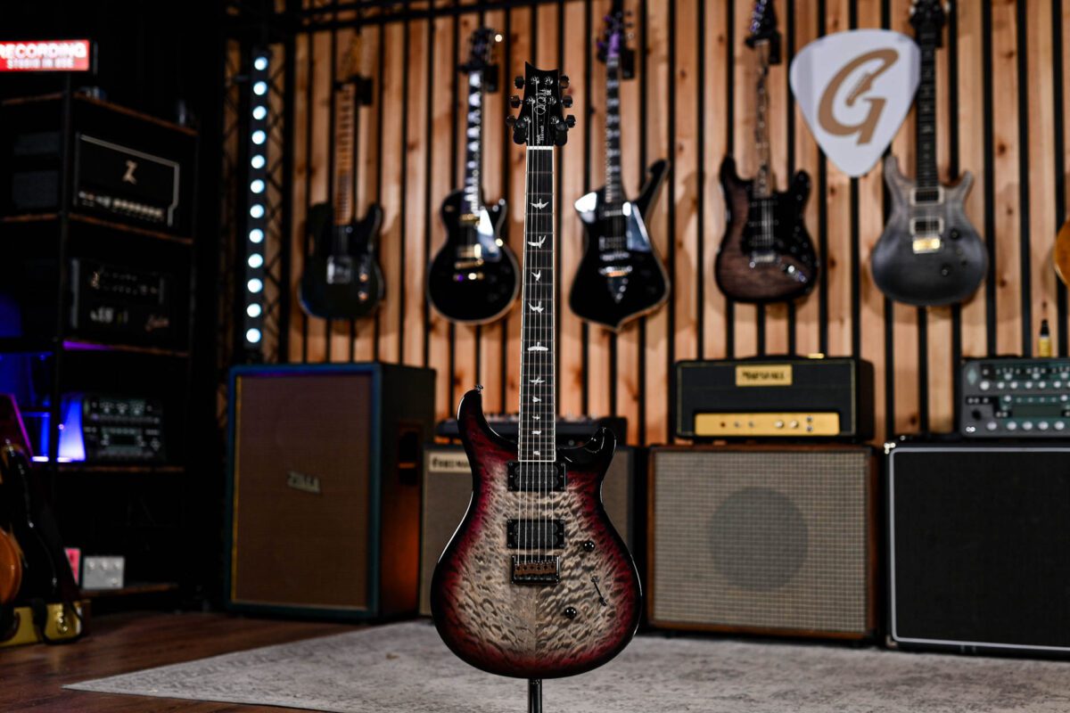 PRS SE Mark Holcomb Signature in Holcomb Burst - Image 2