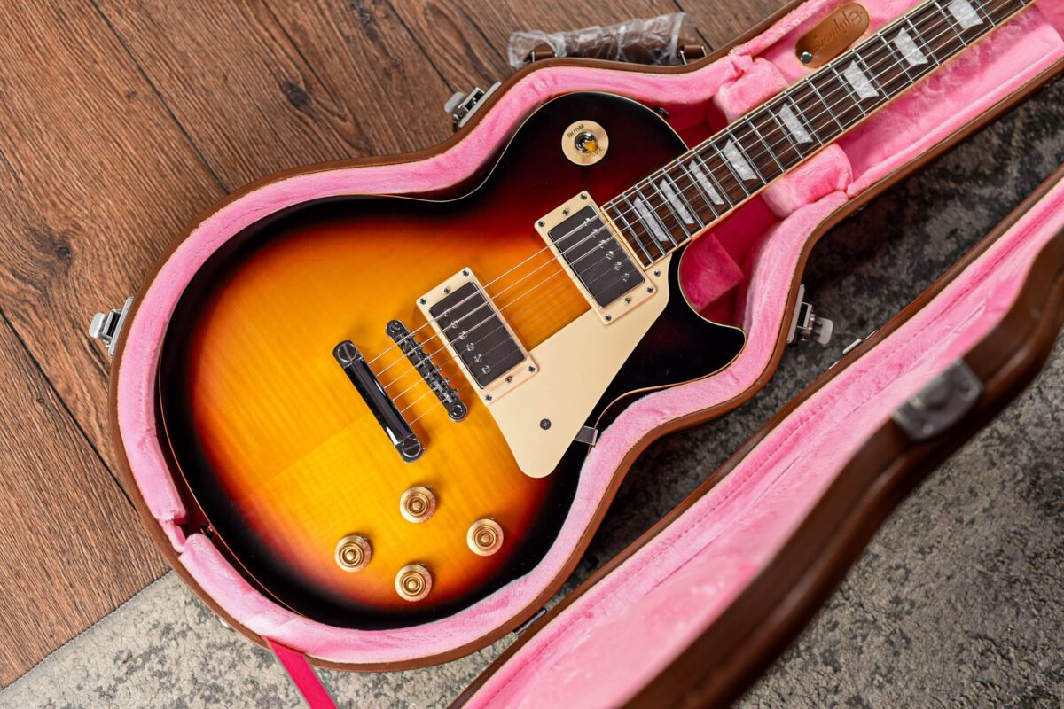 Epiphone 1959 Les Paul Standard Outfit in Aged Dark Burst - Image 3