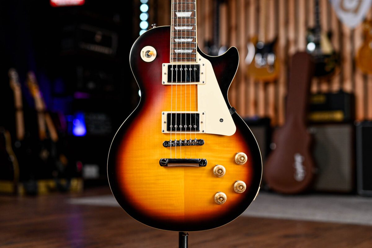 Epiphone 1959 Les Paul Standard Outfit in Aged Dark Burst