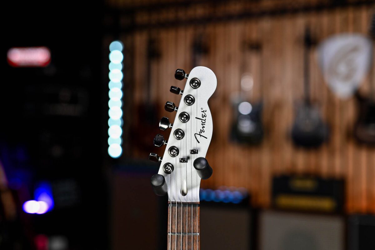Fender Esquire GT in Silver - Image 6
