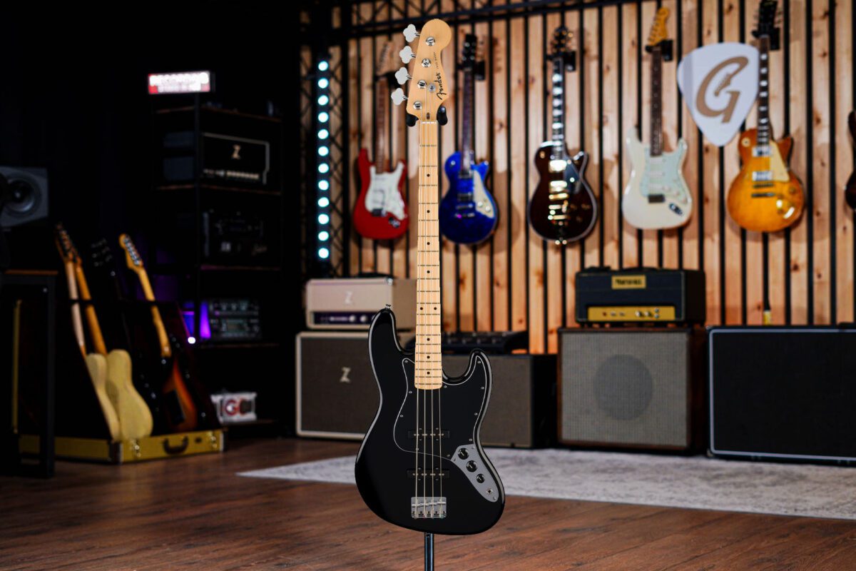 Fender Standard Jazz Bass In Black - Image 2