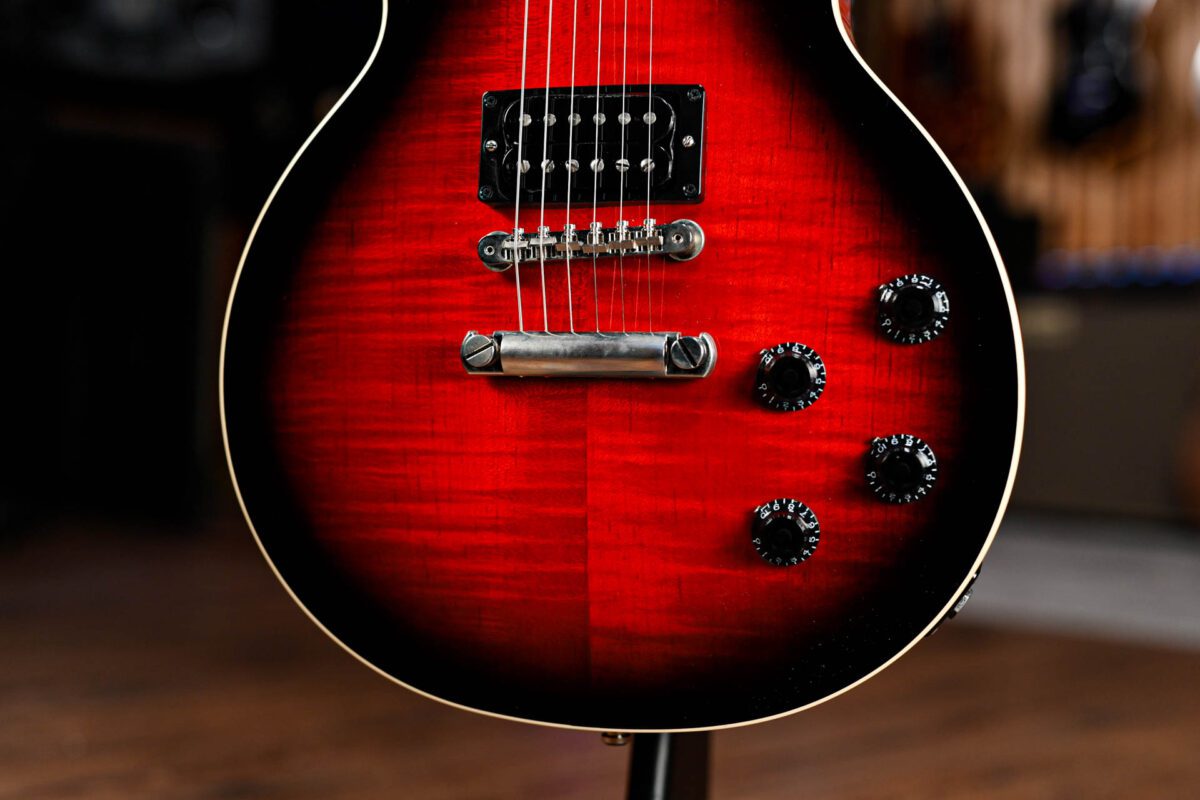 Gibson Slash Les Paul Standard in Vermillion Burst - Image 4