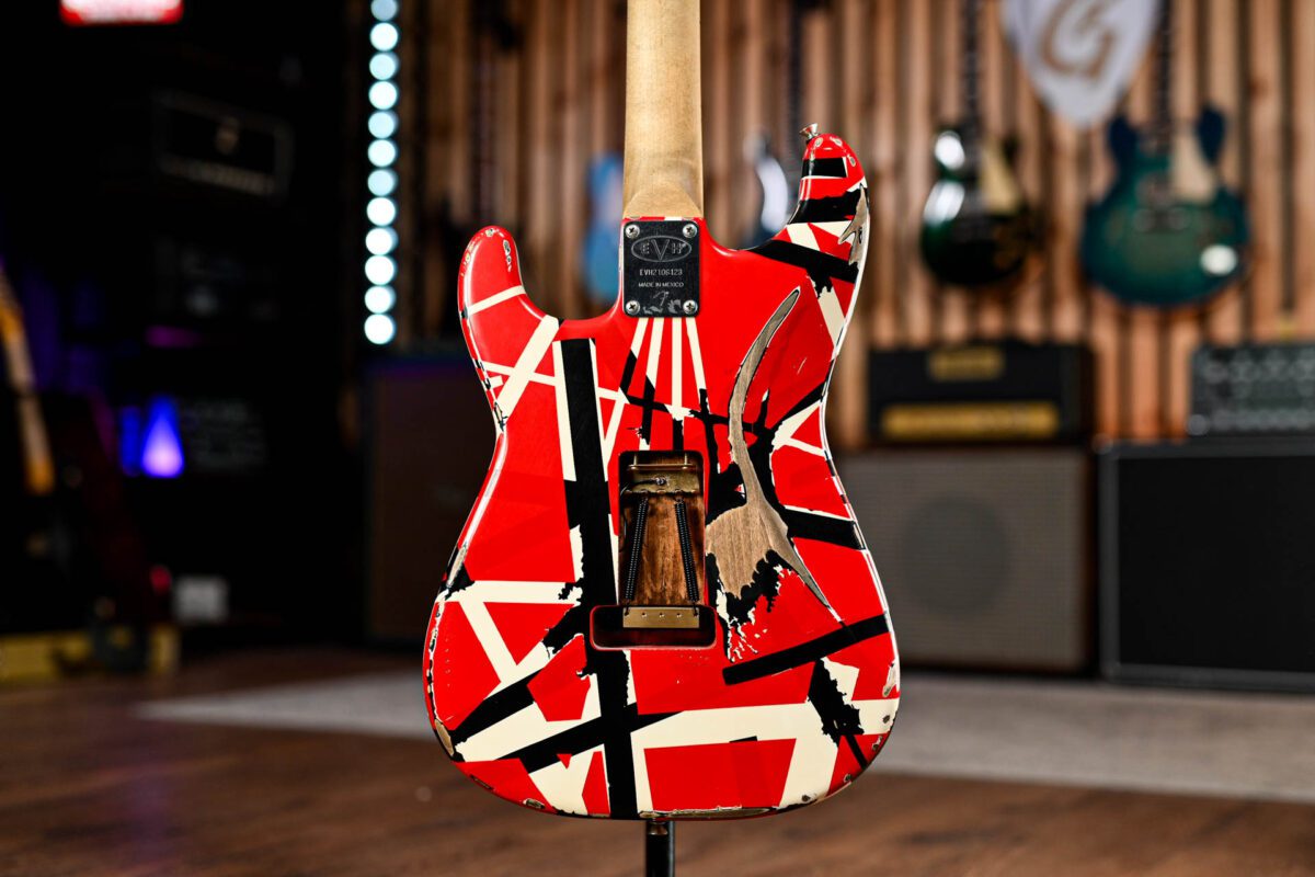 EVH Striped Series Frankie - Image 8