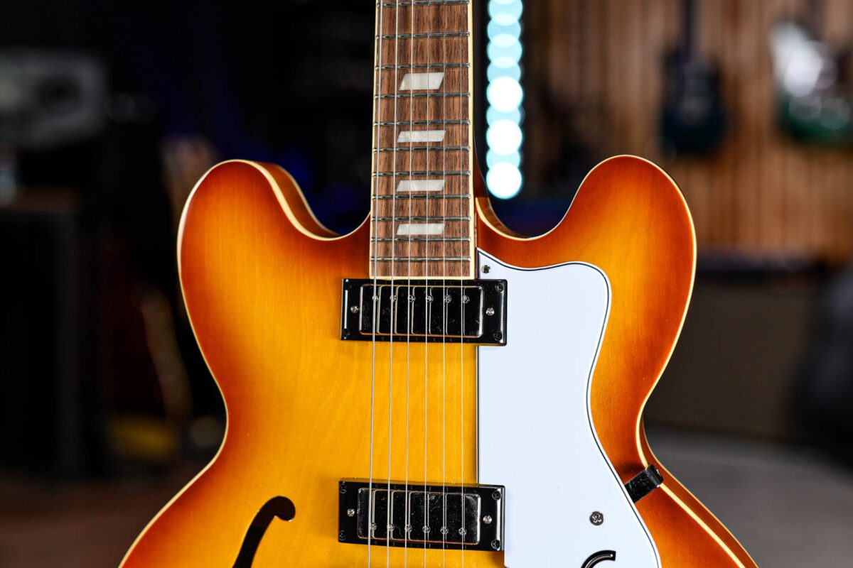 Epiphone Riviera in Royal Tan - Image 5