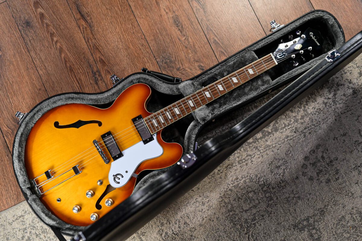 Epiphone Riviera in Royal Tan - Image 2