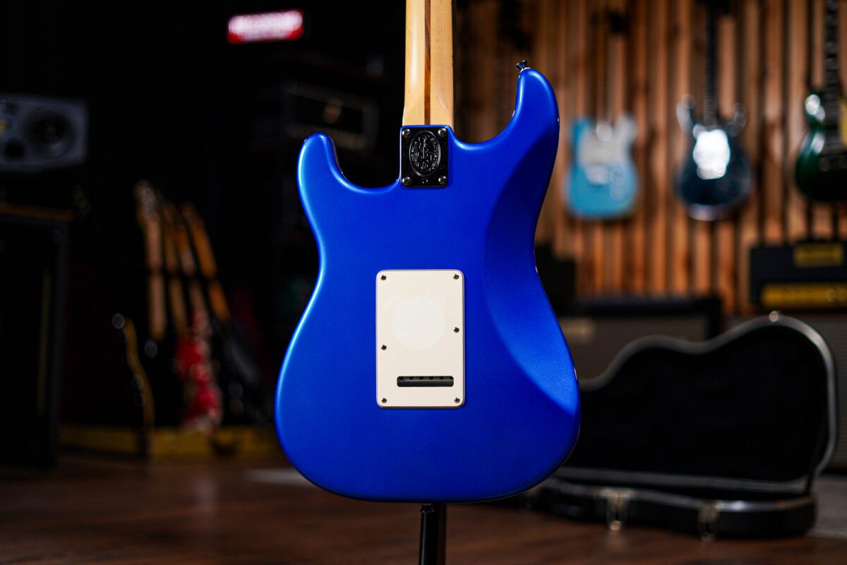 Fender 50th Anniversary Stratocaster Chrome Blue - Image 8