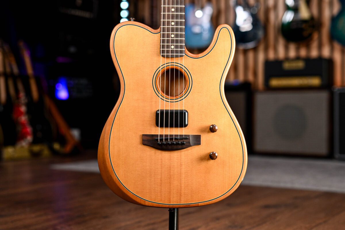 Fender Acoustasonic Standard Telecaster in Aged Natural