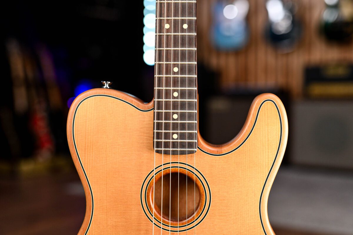 Fender Acoustasonic Standard Telecaster in Aged Natural - Image 4