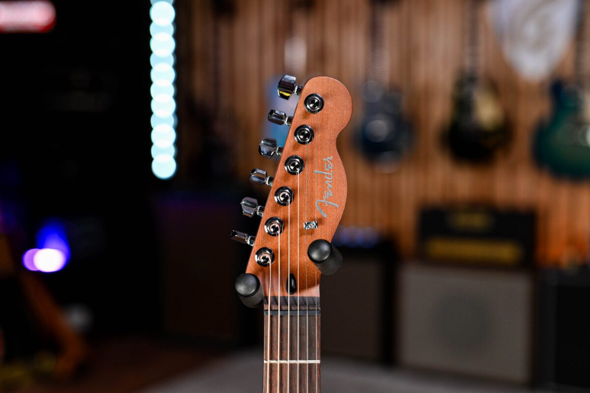 Fender Acoustasonic Standard Telecaster in Aged Natural - Image 6