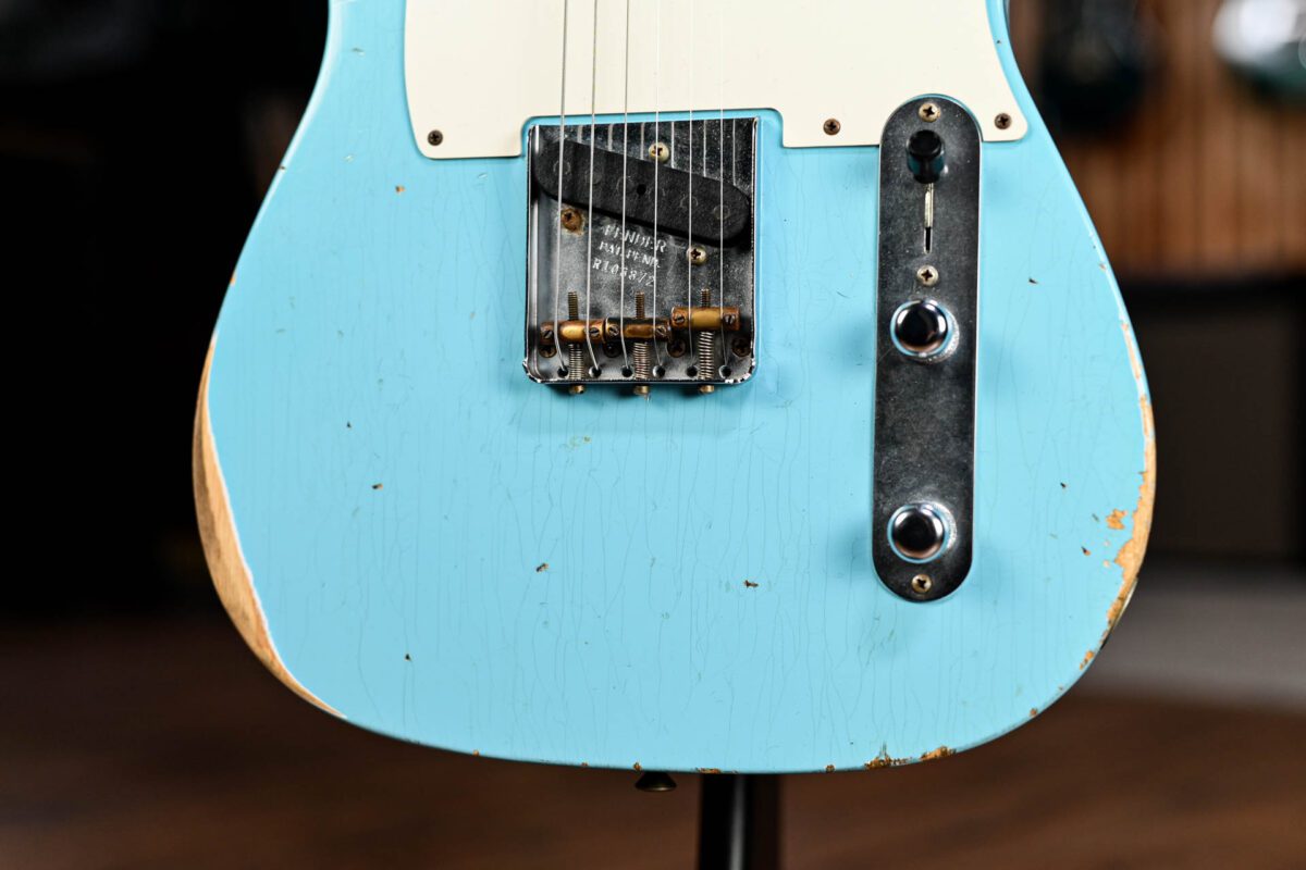 Fender Custom Shop '52 Telecaster Relic in Daphne Blue - Image 8