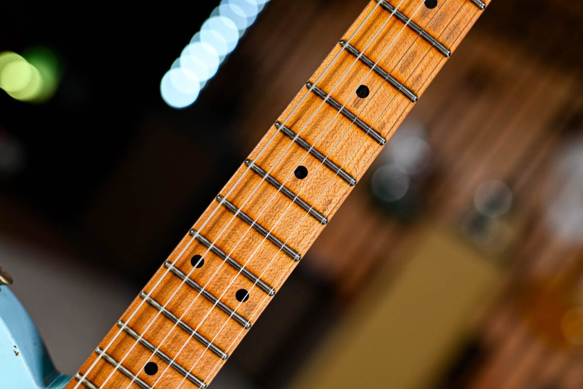 Fender Custom Shop '52 Telecaster Relic in Daphne Blue - Image 6