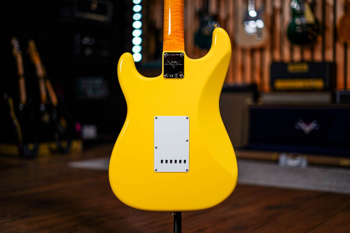 Fender Custom Shop '62 Reissue Stratocaster NOS Flamethrower in Grafitti Yellow - Image 12