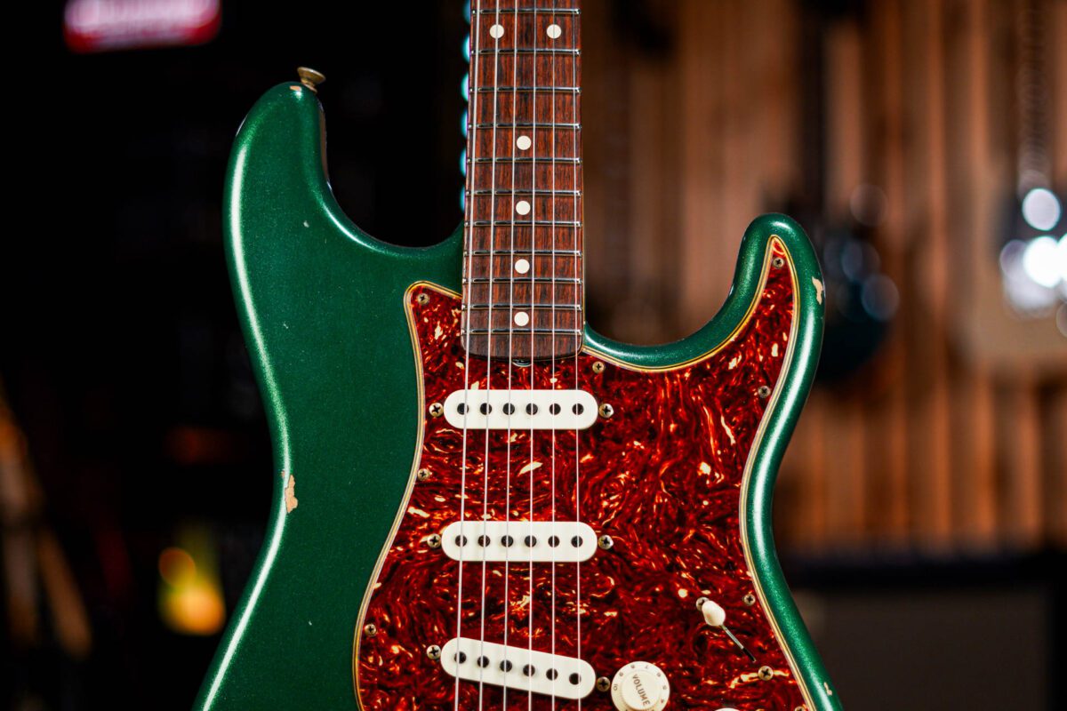 Fender Custom Shop 62 Stratocaster Relic in Mystic Pine Green - Image 8