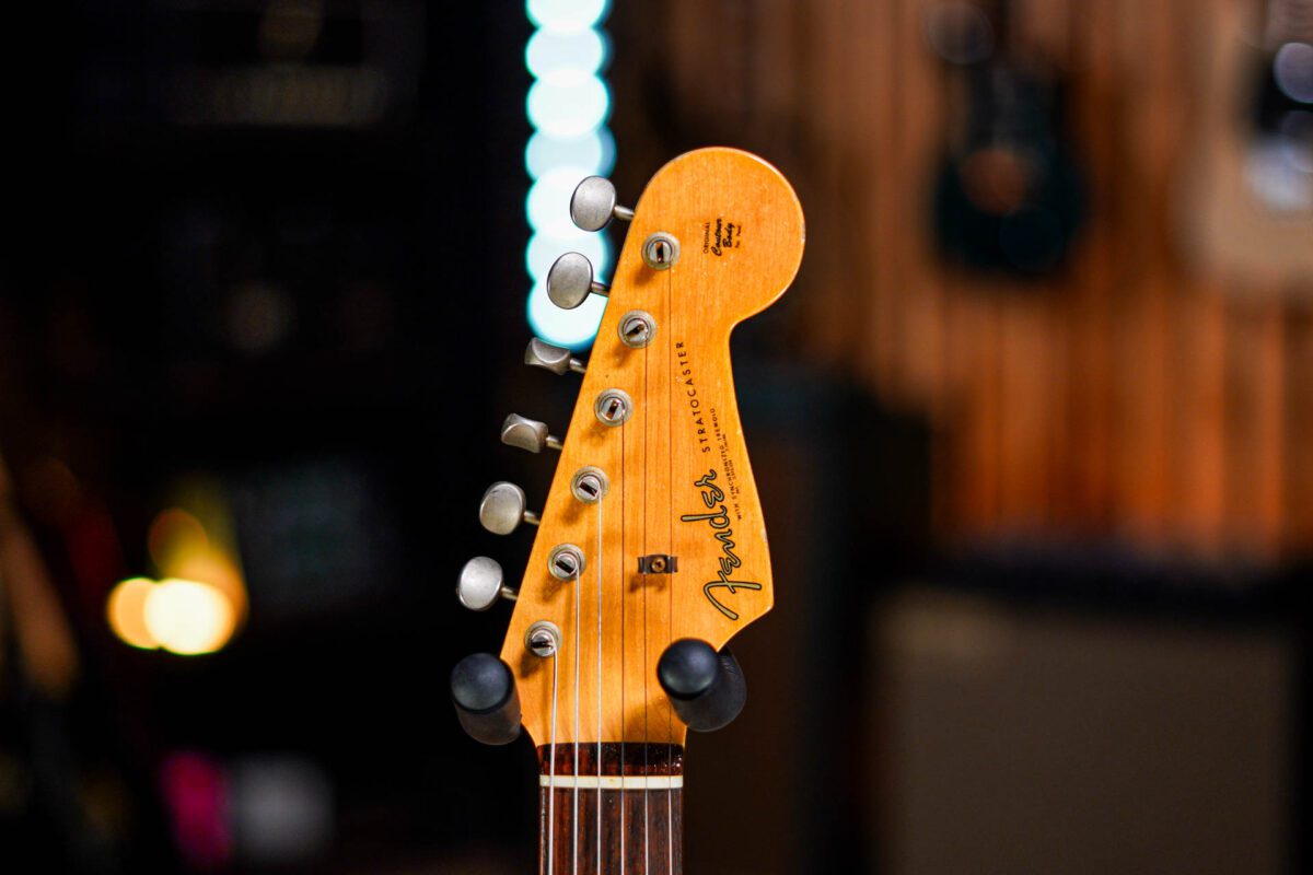Fender Custom Shop 62 Stratocaster Relic in Mystic Pine Green - Image 10