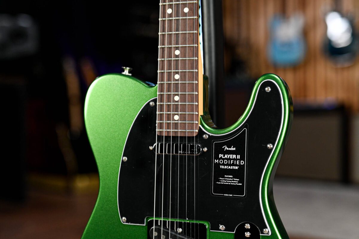 Fender Player II Modified Telecaster Harvest Green Metallic - Image 4
