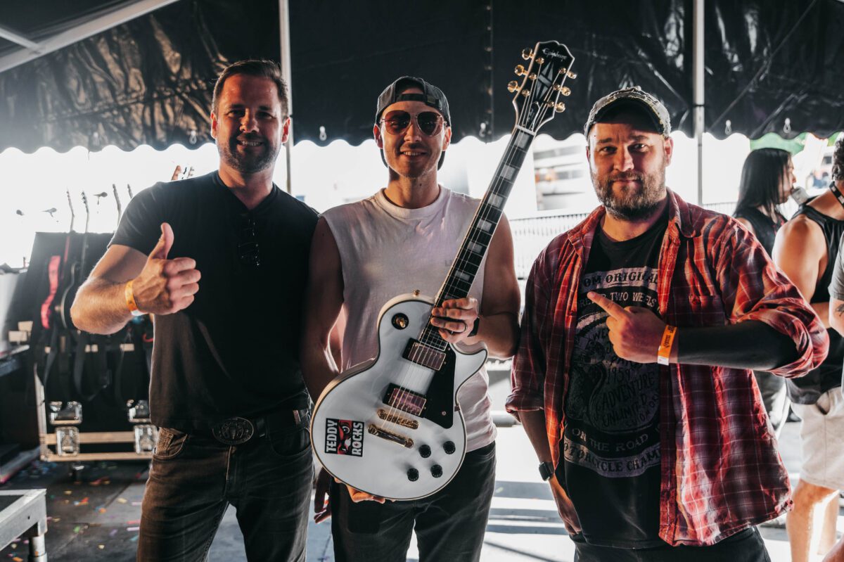 Charity Comp | Win This Les Paul Custom | Raising money for Teddy Rocks