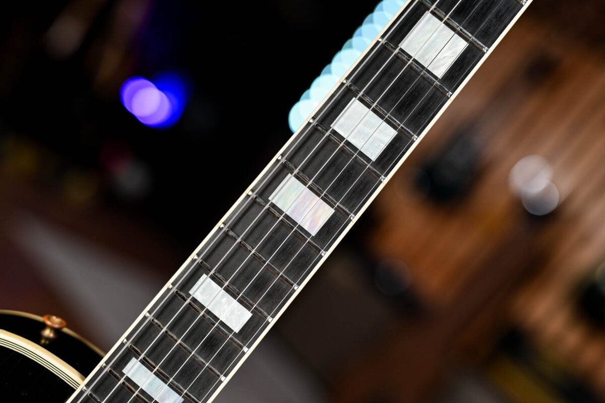 Gibson USA Les Paul Custom in Ebony - Image 7