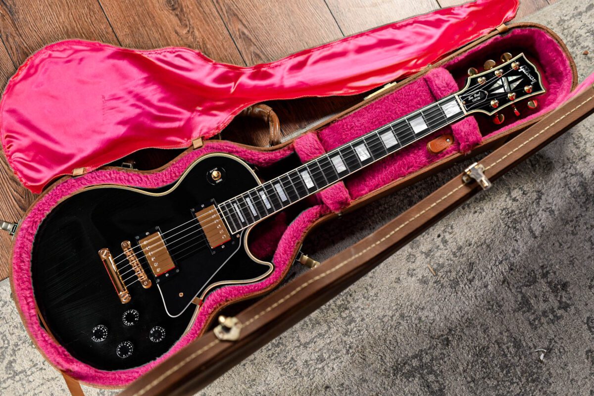 Gibson USA Les Paul Custom in Ebony - Image 2